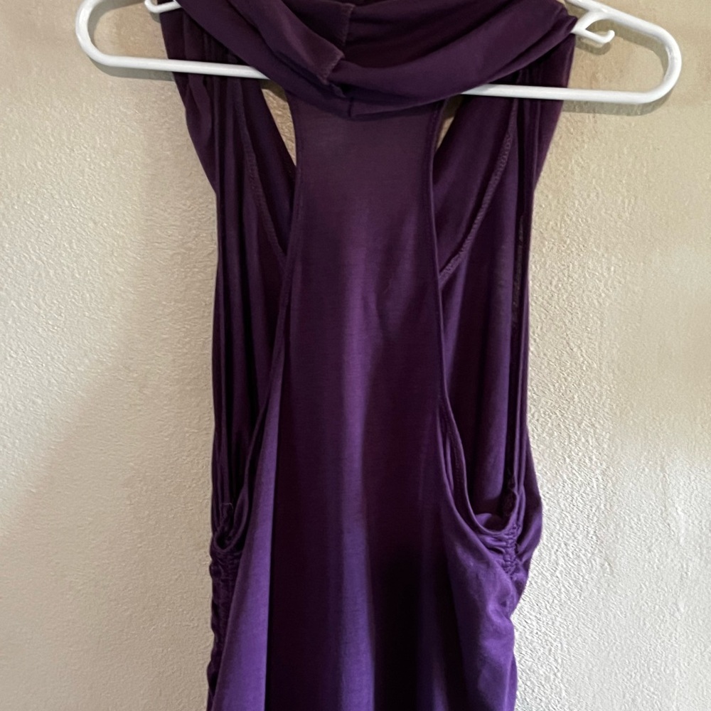 Purple Sleeveless Top - Picture 2 of 5
